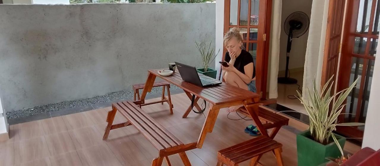 ברוואלה Ceylon Serenity Villas מראה חיצוני תמונה